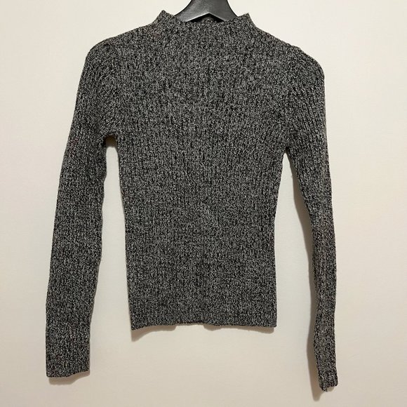 Uniqlo Ribbed Mock Neck Sweater - Picture 1 of 6